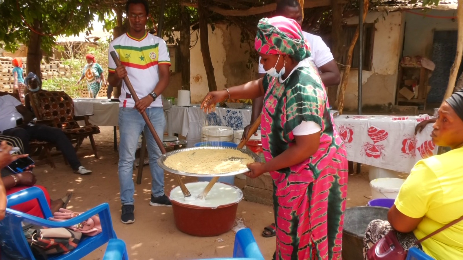 Bignona : Une cellule du Pastef fait de la politique autrement (image) 1 IMG 20230224 WA0017