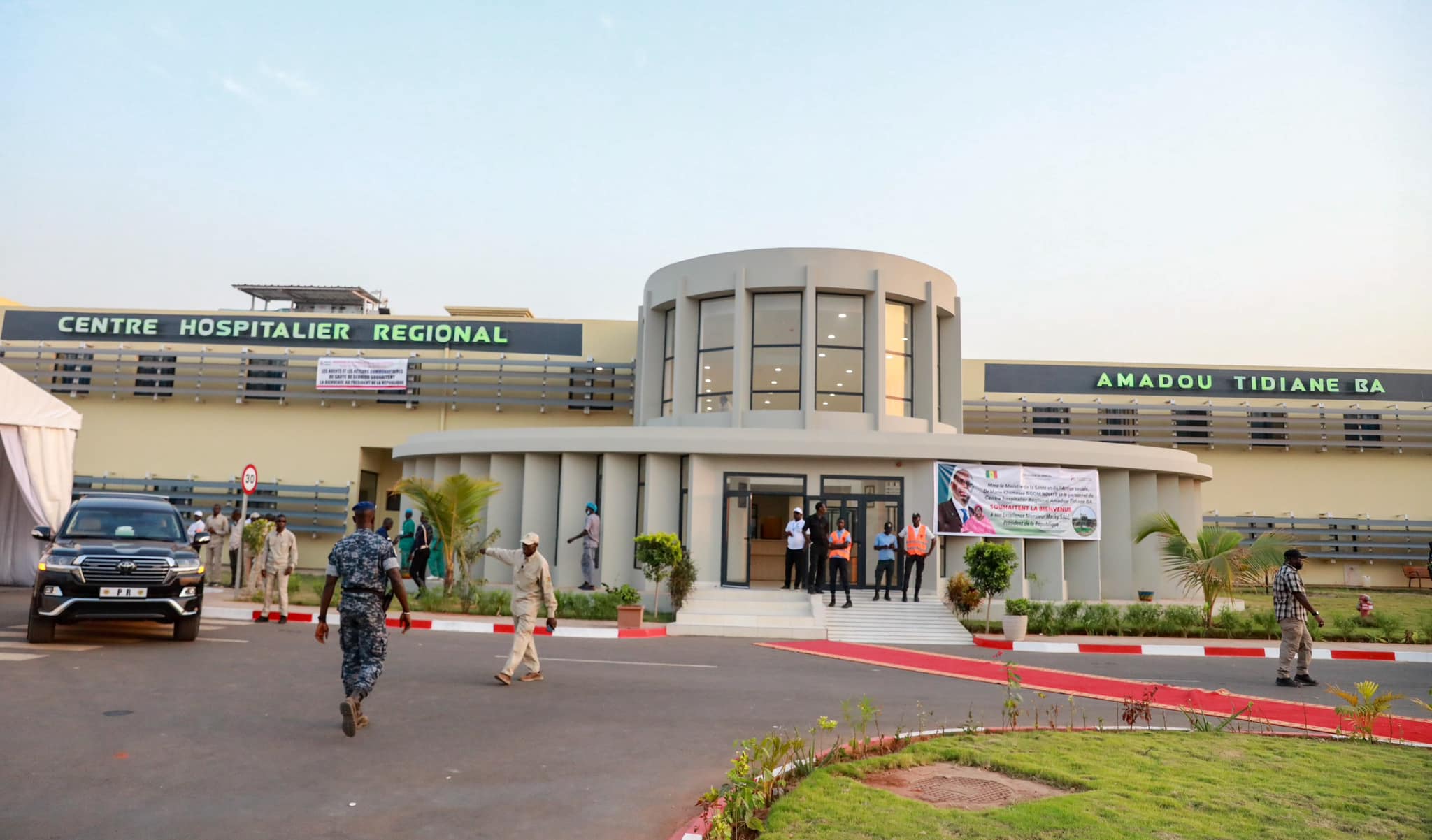 Sédhiou : Macky Sall inaugure l'hôpital Amadou Tidiane Ba (images) 3 334509171 738397984327035 6786805556695068901 n