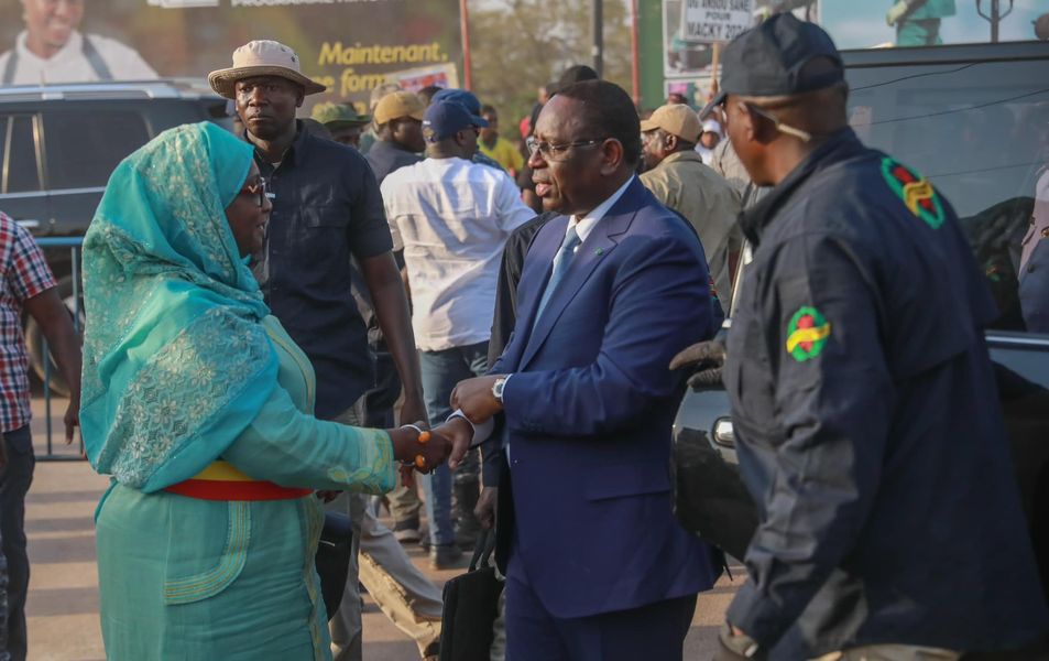 Sédhiou : Macky Sall inaugure l'hôpital Amadou Tidiane Ba (images) 6 334528960 233515009028744 2873820052494245013 n