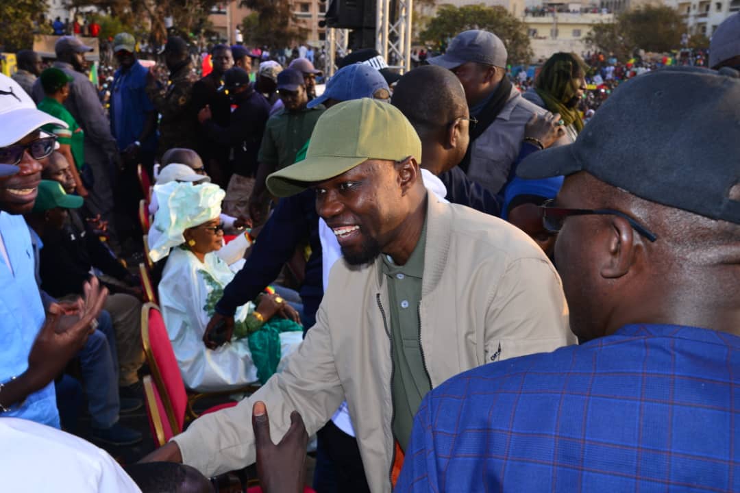 La nouvelle stratégie de Sonko…détruire Macky à l’international 2 sonko