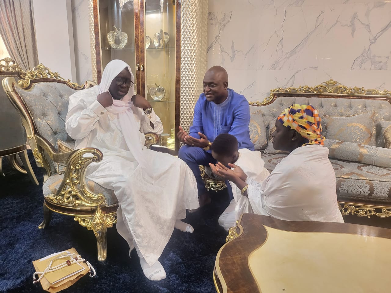 PHOTO 2023 04 14 02 13 58