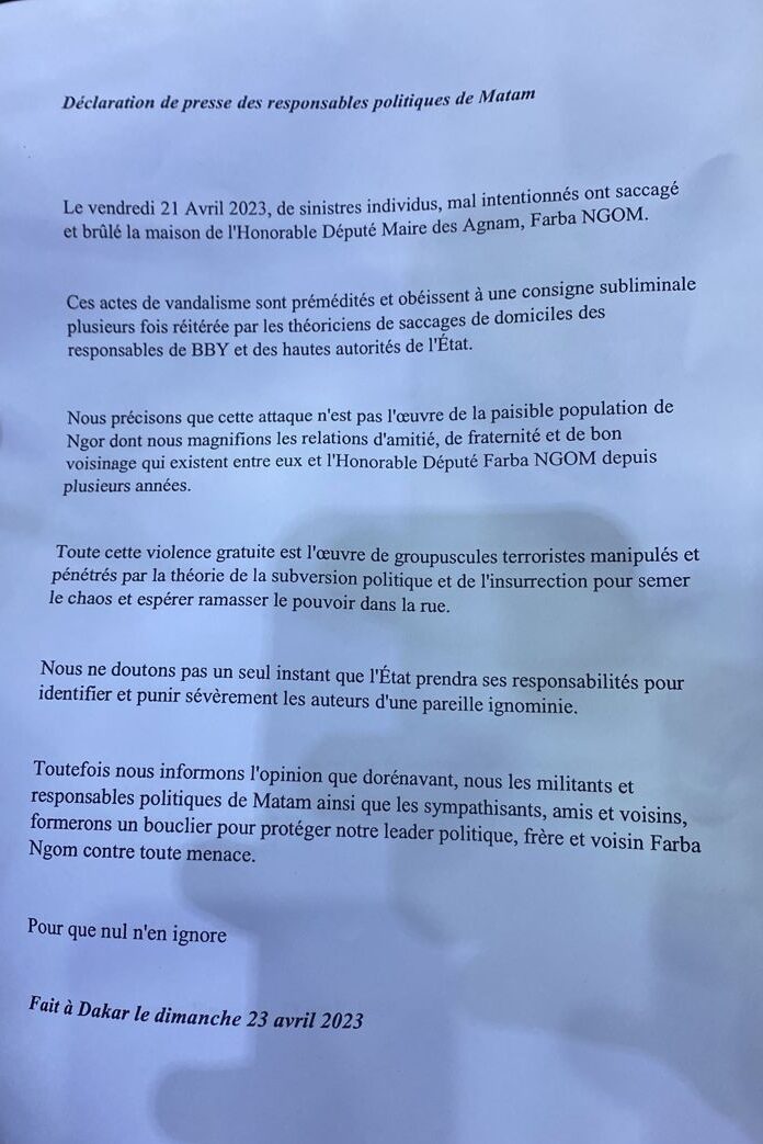 Maison Farba brûlé...Ses partisans menacent 1 PHOTO 2023 04 23 17 41 26 e1682322411489