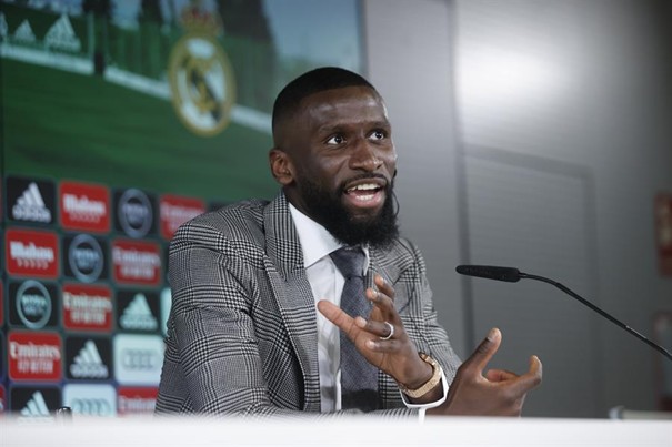 Voici le « pays africain qui est un vrai exemple pour le football » selon… 1 pays