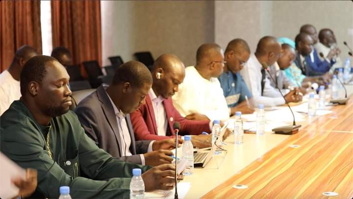 Le Ministre Gallo Ba ouvre la porte aux syndicats 6 FB IMG 1686865825590