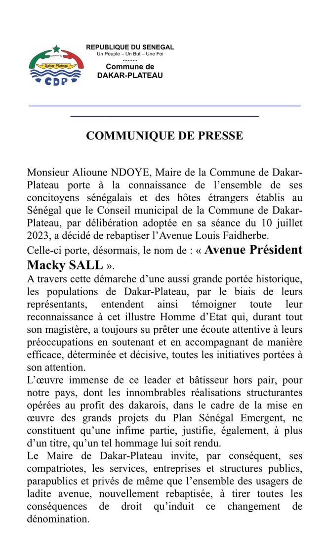 Dakar : Alioune Ndoye immortalise Macky Sall (document) 1 e75444fa f880 4d44 aaa6 a42b8855bce9