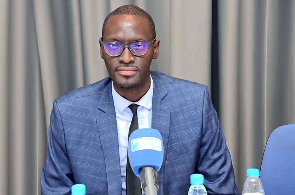 Me Abdoulaye Tine sur l'amnistie : «Le sang des victimes de Macky ne doit pas être oublié» 9 Me Abdoulaye Tine sur l’amnistie : «Le sang des victimes de Macky ne doit pas être oublié»