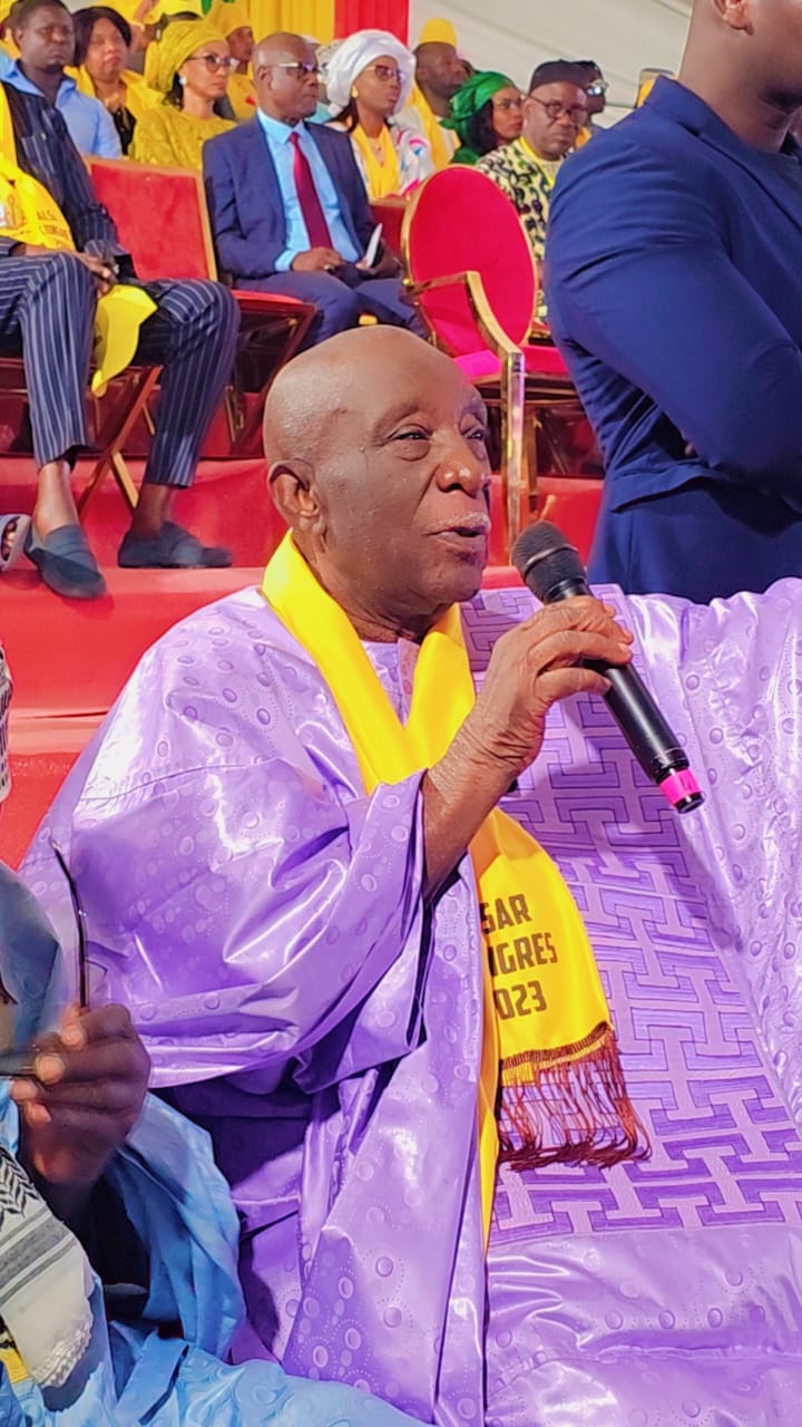 PHOTO 2023 12 18 03 36 47