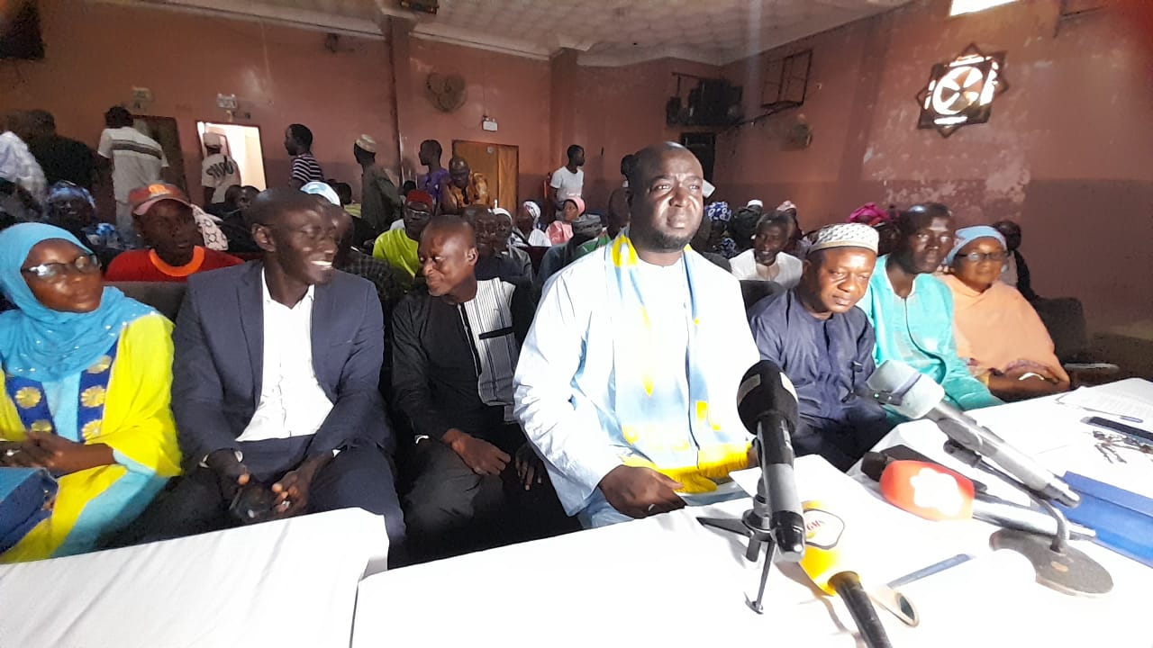 Présidentielle reportée : Le PDS-Bignona prend acte et demande le retour de Karim Wade 6 Présidentielle reportée : Le PDS-Bignona prend acte et demande le retour de Karim Wade