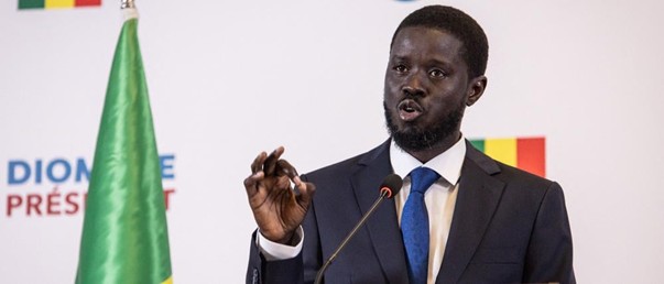 Élections présidentielles au Sénégal, Vitrine de la Démocratie 2 présid