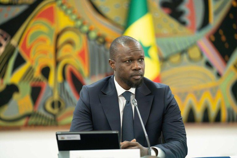 DPG de Sonko : Flou et polémique autour d&rsquo;une obligation constitutionnelle