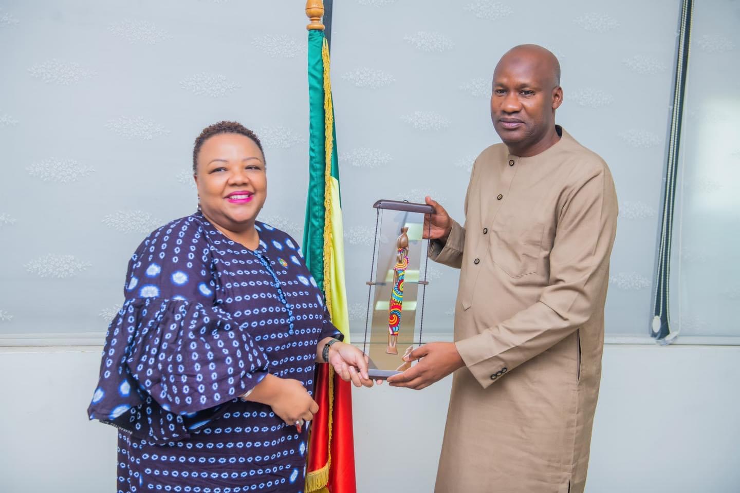 Le ministère de la santé reçoit l’UNFA pour mettre fin aux décès maternels 3 IMG 9180