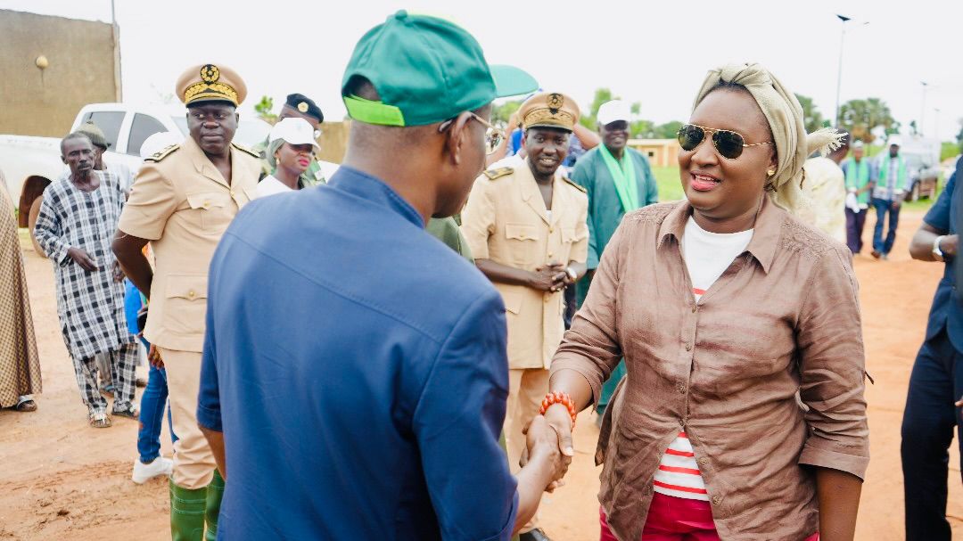 Le ministre Khady Diène Gaye célèbre la journée de l'arbre à Ndiédieng (photos) 4 WhatsApp Image 2024 08 04 a 22.48.39 12393000