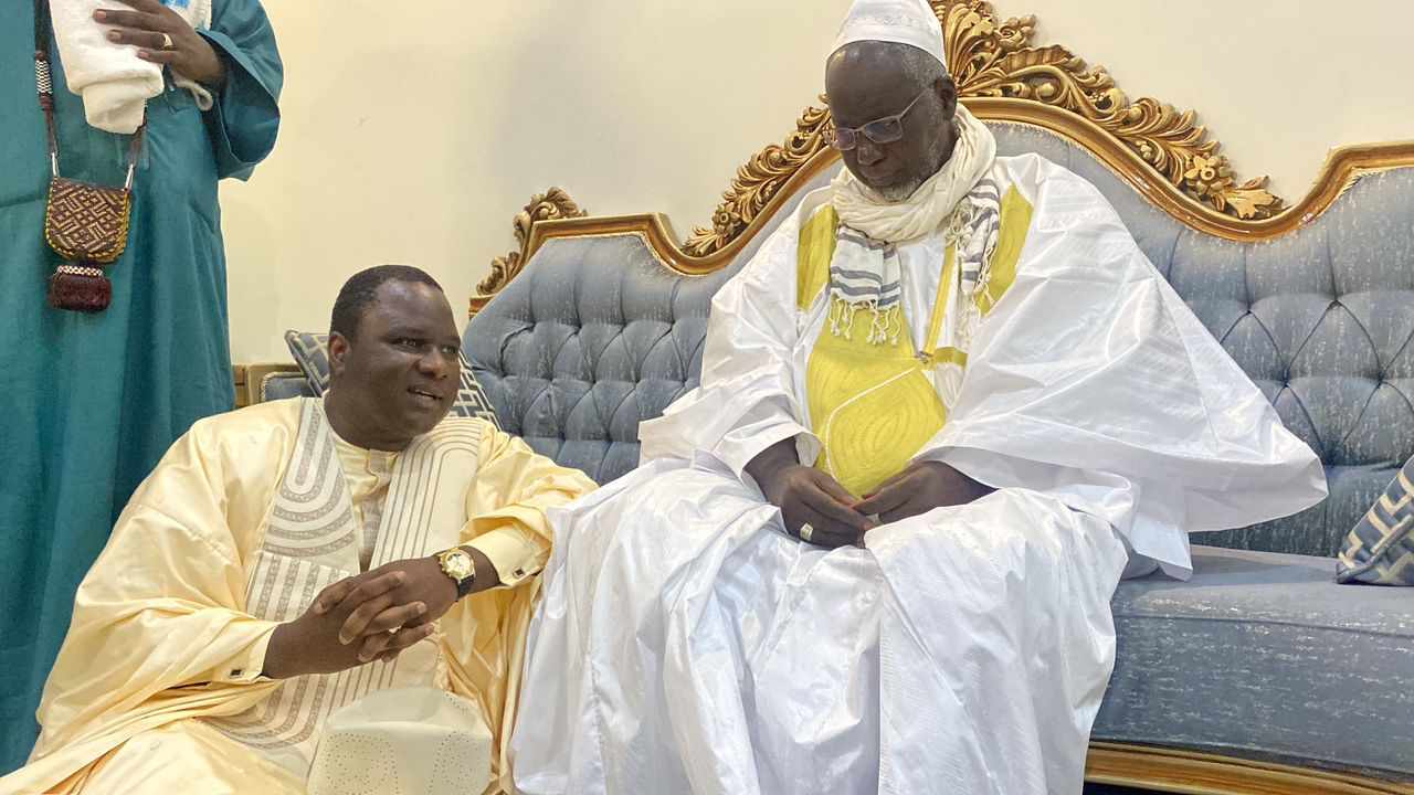 Magal 2024 : Déthié Fall «réapparaît» à Touba (photos) 8 dethie fall touba 7