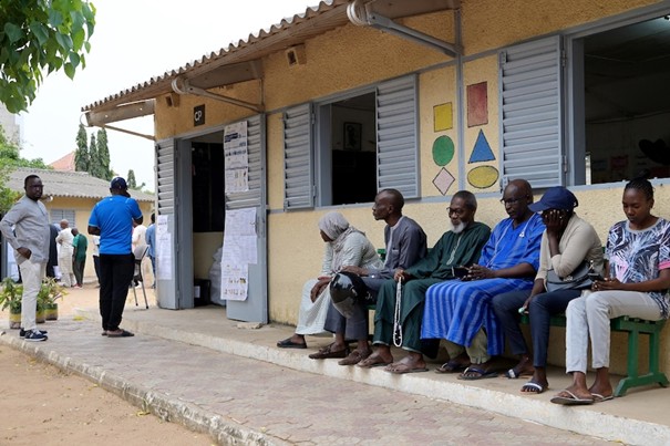Législatives anticipées : Les Sénégalais élisent leurs députés... 1 ais