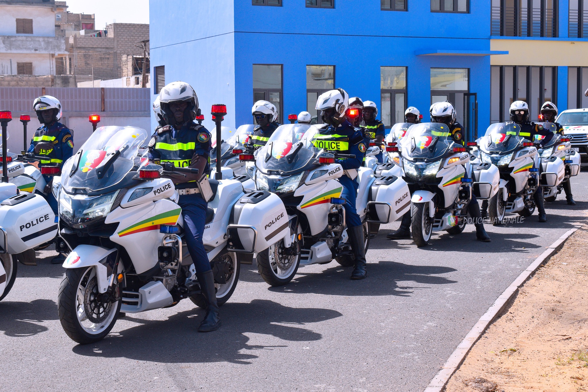 4 avril : Mame Seydou Ndour passe en revue les troupes de police (photos) 3 486655673 1184847106369952 522714426062010668 n