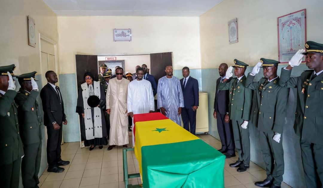 Le Président Diomaye à la levée du corps de Mamadou Badio Camara (photos) 7 FB IMG 1744375875914