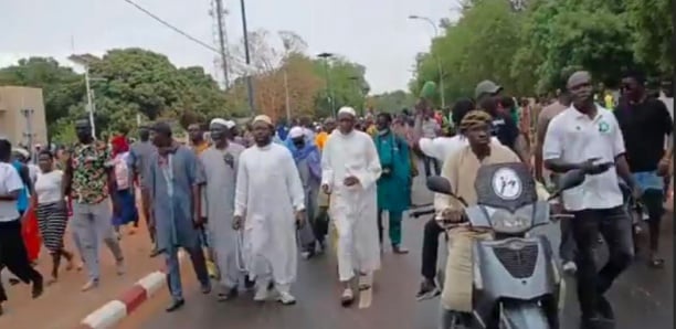 Incident avec le cortège du marabout Fansou Bodian : Journée ville morte à Bignona 10 Incident avec le cortège du marabout Fansou Bodian : Journée ville morte à Bignona