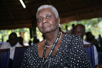 Christiane Yandé Diop a 100 ans : gardienne du temple de Présence Africaine » à Paris (Dr.Pierrette Herzberger-Fofana)