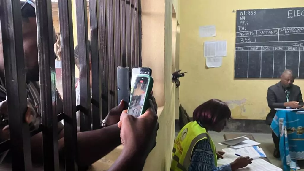 WhatsApp Image 2025 10 12 at 19 09 52