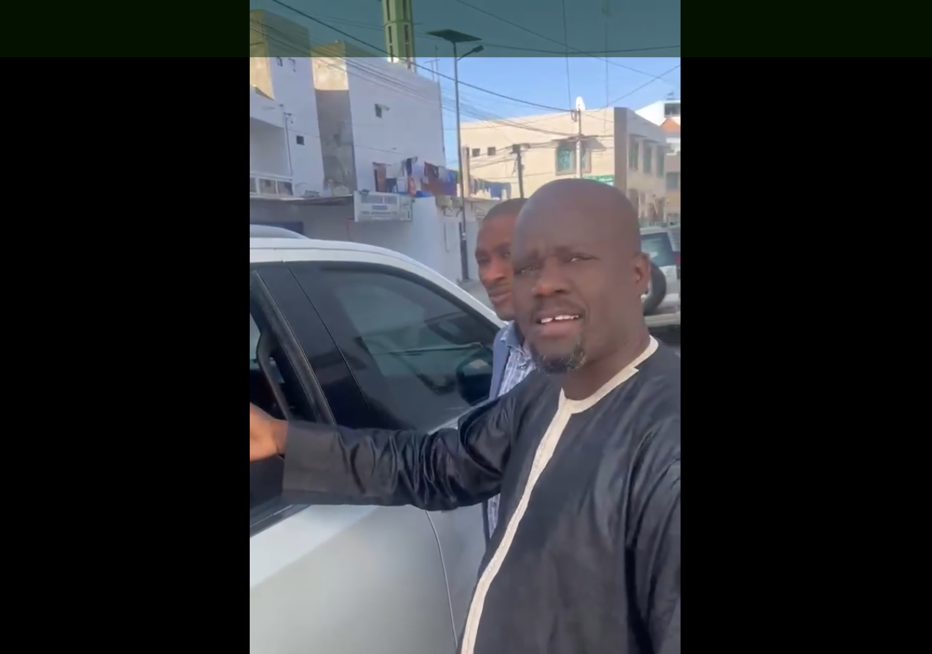 Liberté 6 : Mouhamadou Lamine Massaly victime d’un vol en pleine rue (vidéo)