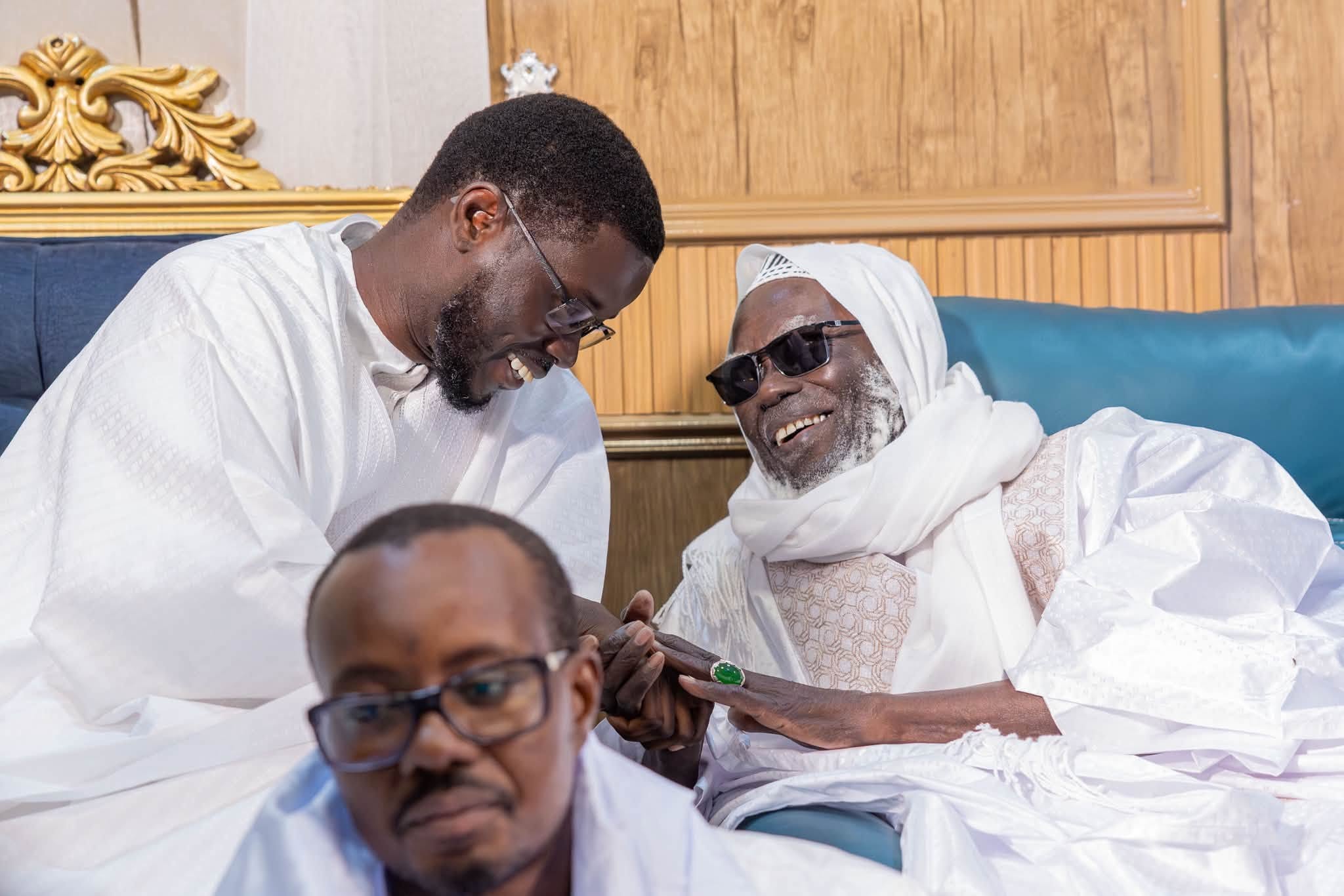 Touba...la cité médiatrice des crises et acteur de stabilité nationale 2 758396231 1495387122622855 289522295830677769 n