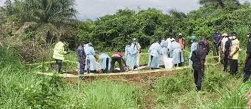 Guinée : Six corps découverts dans une fosse commune 1 Guinée : Six corps découverts dans une fosse commune