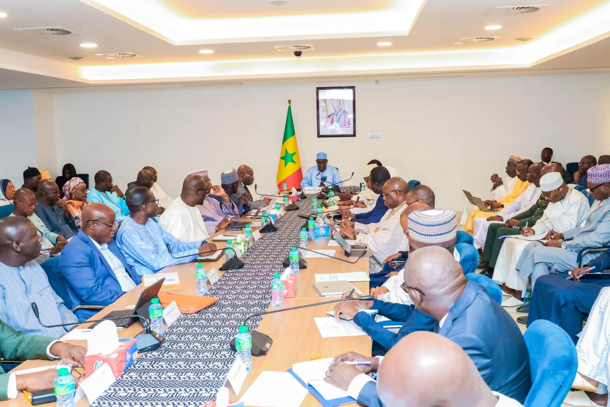 Rentrée scolaire 2026-2027 : Le Gouvernement arrête 27 décisions le démarrage 11 Rentrée scolaire 2026-2027 : Le Gouvernement arrête 27 décisions le démarrage