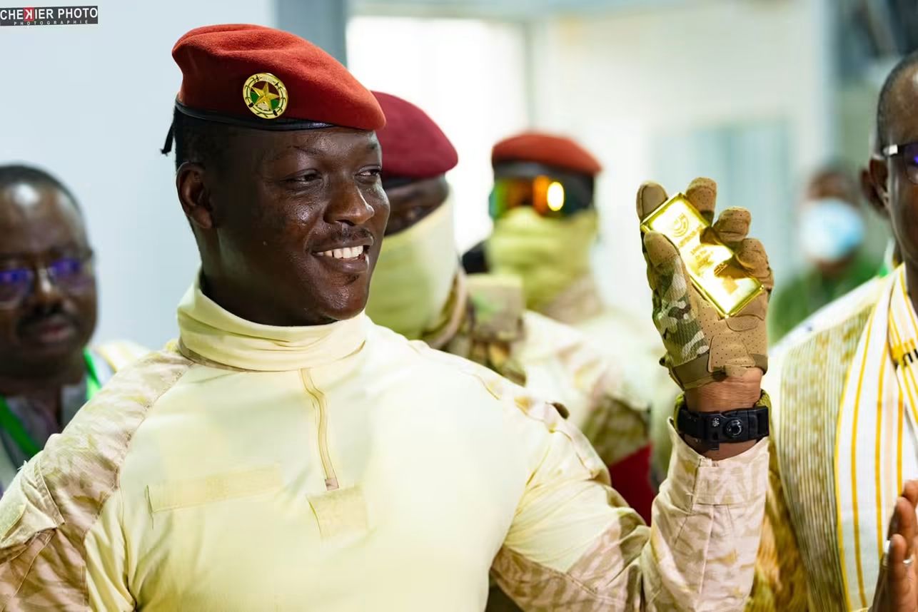 Le Burkina Faso inaugure sa première raffinerie nationale d’or 28 Le Burkina Faso inaugure sa première raffinerie nationale d’or
