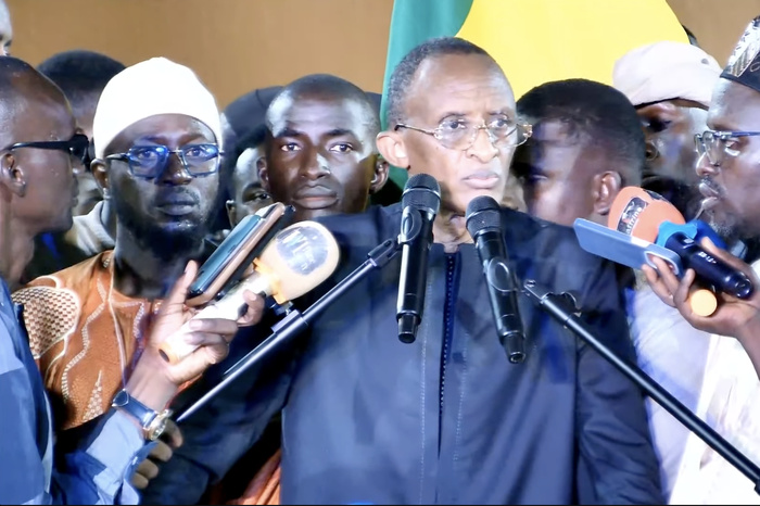 Le parti d'Abdoulaye Saydou Sow rejoint officiellement Diomaye 21 Le parti d’Abdoulaye Saydou Sow rejoint officiellement Diomaye