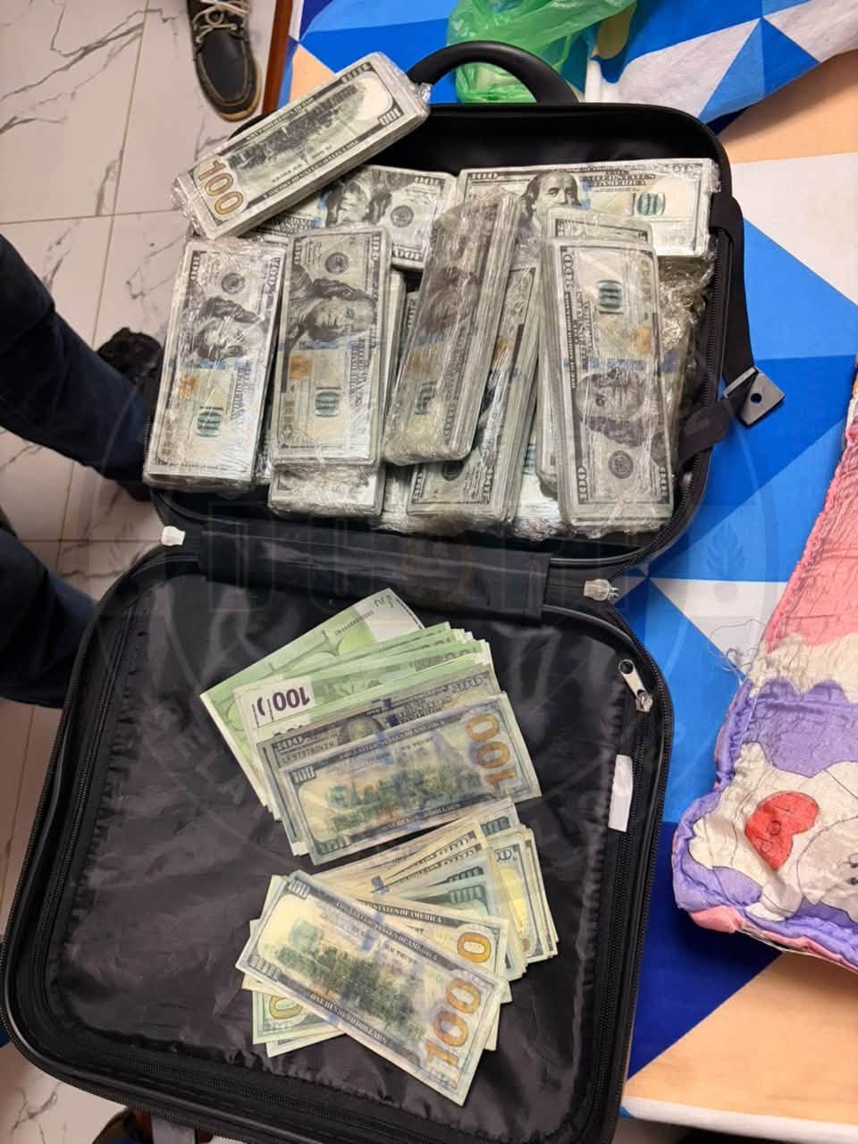 Trafic de faux billets : Plus d’un milliard de francs CFA en contrevaleur saisis par la BR de Dakar 6 837837311 122219077904050392 2468018795291530556 n